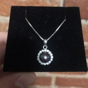 Tahitian pearl necklace